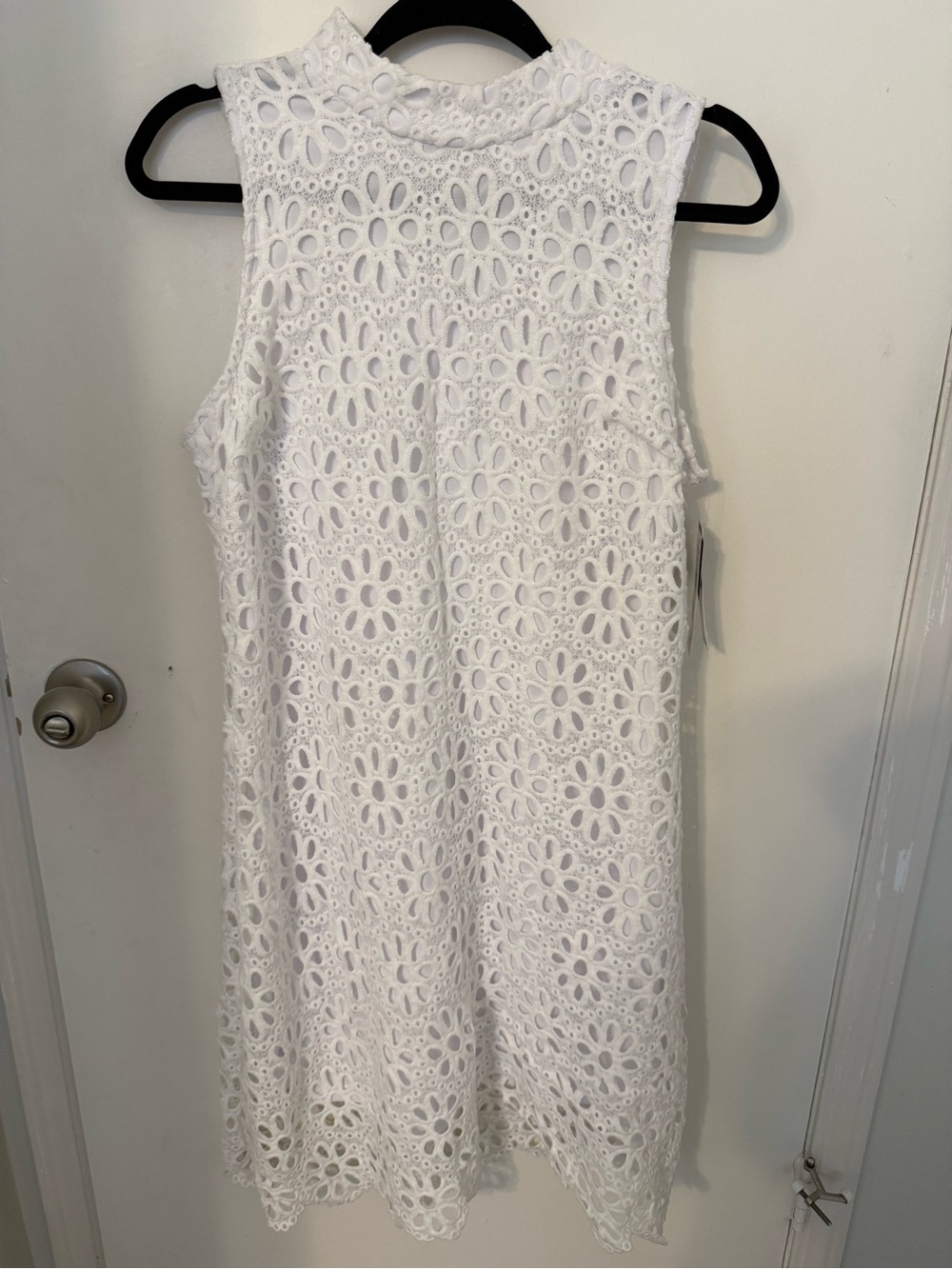 Robbie Bee White Eyelet Lace Midi Shift Dress